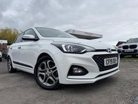 Used Hyundai i20 Premium SE 120 HP (88 kW) 2019 White Hatchback