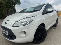 Usado Ford Ka Zetec 69 HP (50 kW) 2014 Branco Citadino