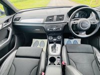 Begagnad Audi Q3 S-Line 177 HK (130 kW) 2013 Grå SUV