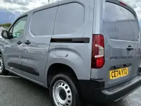 Used Peugeot Partner 102 HP (75 kW) 2025 MPV