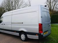 Used Mercedes Sprinter Progressive 148 HP (108 kW) 2021 Silver Van