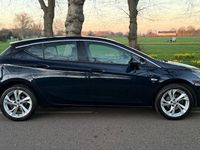 Used Vauxhall Astra SRi 150 HP (110 kW) 2019 Blue Hatchback