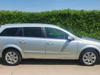 Used Vauxhall Astra Design Edition 2007 Silver Estate