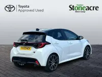 Used Toyota Yaris Hybrid Sport 116 HP (85 kW) 2023 White/black Hatchback