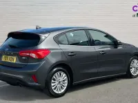 Used Ford Focus Titanium 125 HP (91 kW) 2022 Grey Hatchback