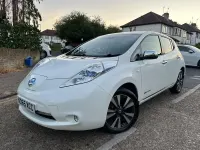 Used Nissan Leaf Tekna 80 kW (109 HP) 2016 White Hatchback