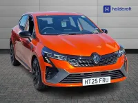 Used Renault Clio 90 HP (66 kW) 2025 Orange  Hatchback