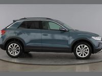 Used VW T-Roc Match 150 HP (110 kW) 2025 Blue SUV