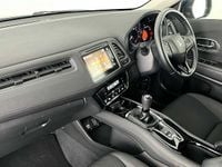 Used Honda HR-V SE 130 HP (95 kW) 2020 Metallic meteoroid grey SUV