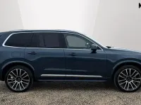 Used Volvo XC90 Ultra 250 HP (183 kW) 2025 Metallic  denim blue SUV
