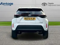 Used Toyota Yaris Cross Design 113 HP (83 kW) 2023 White SUV