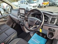 Used Ford Transit Custom Limited 130 HP (95 kW) 2023 Silver Van