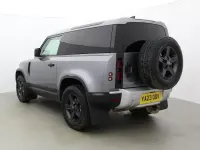 Used Land Rover Defender SE 200 HP (147 kW) 2021 SUV