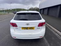 Used Toyota Avensis 2010 White Estate