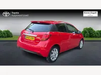 Used Toyota Yaris Sport 100 HP (73 kW) 2015 Red Hatchback