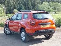 Used Dacia Duster Expression 90 HP (66 kW) 2023 Orange SUV