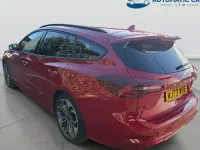 Used Ford Focus ST-Line X 155 HP (114 kW) 2023 Red Estate
