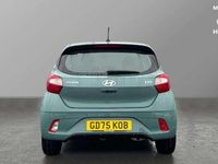 New Hyundai i10 Advanced 63 HP (46 kW) 2025 Mangrove green Hatchback
