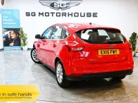 Used Ford Focus Titanium 125 HP (91 kW) 2015 Red Hatchback