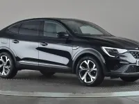 Begagnad Renault Arkana Engineered 142 HK (104 kW) 2023 Svart SUV
