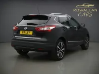 Used Nissan Qashqai Tekna 130 HP (95 kW) 2015 Black SUV