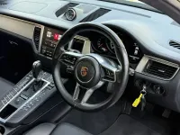 Used Porsche Macan Turbo 400 HP (294 kW) 2016 Silver SUV