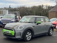 Usado Mini Cooper Classic 136 CV (100 kW) 2021 Gris Utilitario