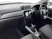 Used Suzuki Vitara SZ-T 120 HP (88 kW) 2018 White SUV