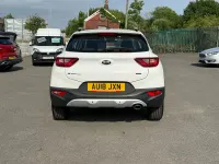Used Kia Stonic 108 HP (79 kW) 2018 White SUV