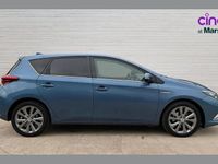 Used Toyota Auris Hybrid 134 HP (98 kW) 2018 Blue Hatchback