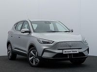 Used MG ZS SE 114 kW (156 HP) 2025 Silver Hatchback