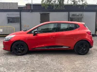 Used Renault Clio IV Dynamique 75 HP (55 kW) 2016 Red Hatchback