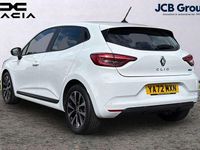 Used Renault Clio V Evolution 145 HP (106 kW) 2023 White Hatchback