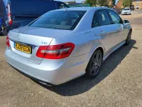 Używany Mercedes E350 231 KM (169 kW) 2009 Srebrny Sedan/Limuzyna
