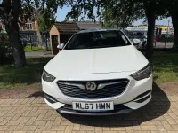 Used Vauxhall Insignia 170 HP (125 kW) 2017 White Estate