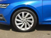 Used Skoda Octavia SE L First Edition 150 HP (110 kW) 2020 Race blue metallic Hatchback