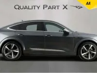 Usado Audi e-tron 369 kW (503 HP) 2021 Cinzento SUV