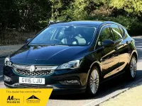 Used Vauxhall Astra Elite 136 HP (100 kW) 2016 Green Hatchback