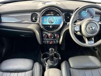 Used Mini Cooper Exclusive 134 HP (98 kW) 2024 Blue Hatchback