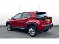 Used Toyota Yaris Cross 113 HP (83 kW) 2024 Red SUV