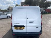 Used Ford Transit Connect 2019 White MPV
