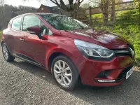 Used Renault Clio Dynamique 75 HP (55 kW) 2017 Red Hatchback