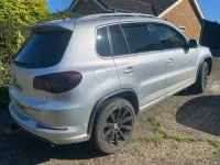 Usado VW Tiguan R-line 2011 Prateado SUV