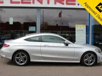 Usado Mercedes C300 AMG line 258 CV (189 kW) 2019 Plateado Coupe