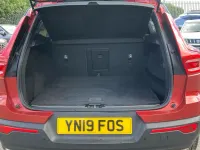 Used Volvo XC40 R-Design Pro 150 HP (110 kW) 2019 Red SUV