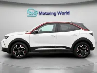 Used Vauxhall Mokka SRi 130 HP (95 kW) 2022 White SUV