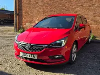 Used Vauxhall Astra SRi 136 HP (100 kW) 2016 Red Hatchback