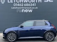 New Renault 5 E-Tech Komfort 110 kW (150 HP) 2026 Black Hatchback