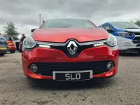 Used Renault Clio Dynamique 90 HP (66 kW) 2015 Red Hatchback