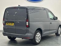 Usado Ford Transit Connect Limited 122 HP (89 kW) 2025 Cinzento Monovolume